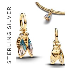 🌟 14K Gold Plated Bee Dangle Charm